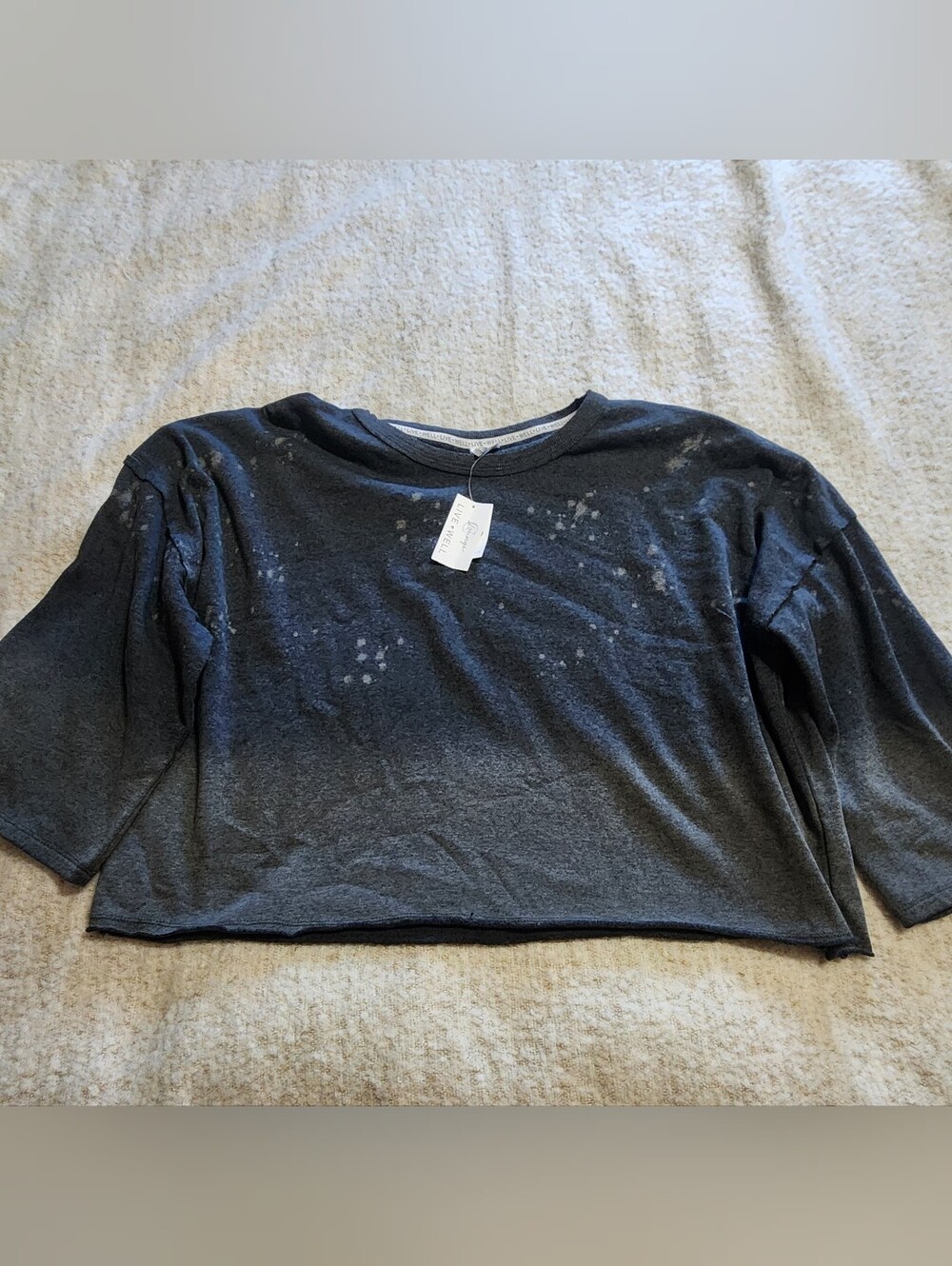 Live Well Lounge Cropped Sweatshirt in gray ombre with 3/4 sleeves, raw edge Xl